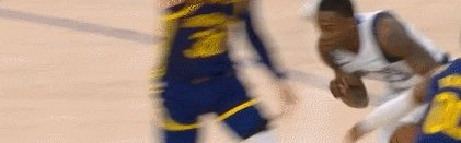 开云体育官方-勇士末节哑火惊险取胜 库里伤退为球队笼上阴霾